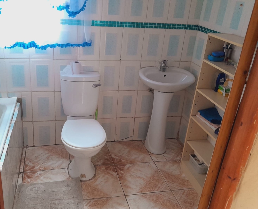 3 Bedroom Property for Sale in Kwa Nobuhle Eastern Cape